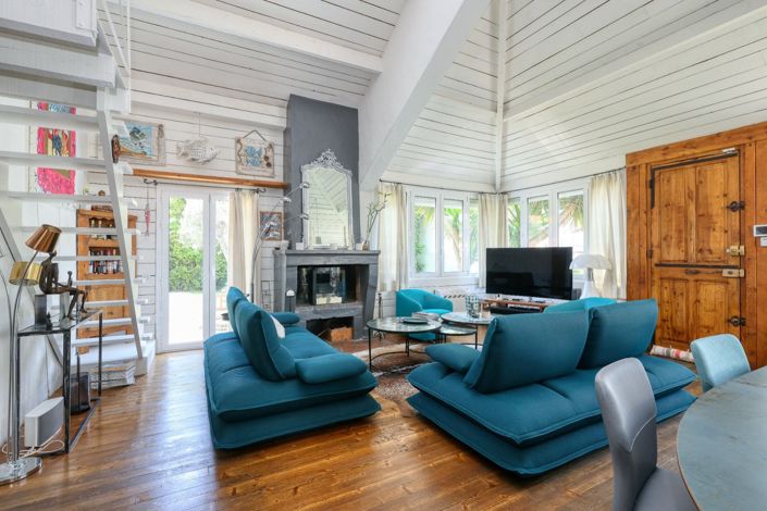 Image No.5-5 Bed House for sale