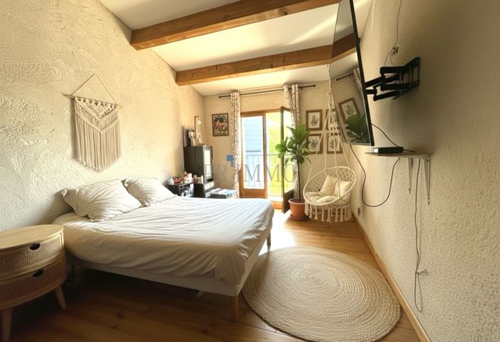 Image No.10-4 Bed House for sale