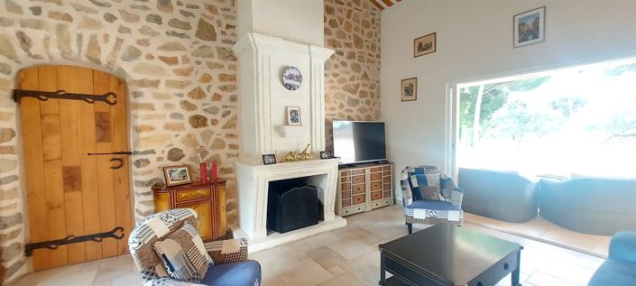 Image No.8-4 Bed House for sale