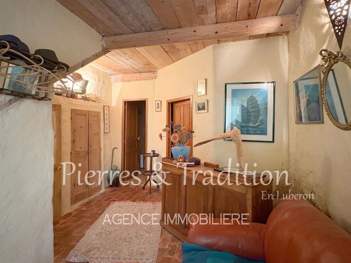 Image No.12-2 Bed House for sale