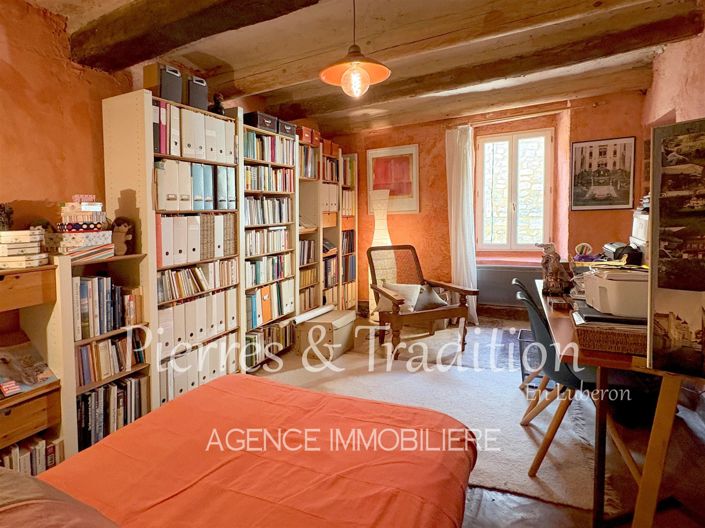 Image No.7-2 Bed House for sale