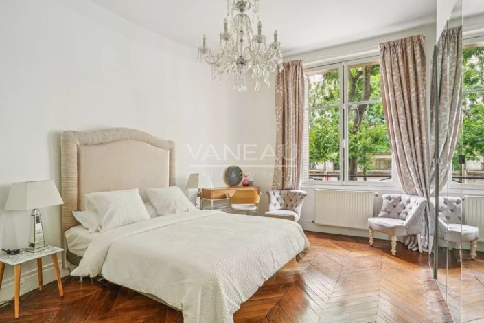 Image No.10-4 Bed Apartment for sale