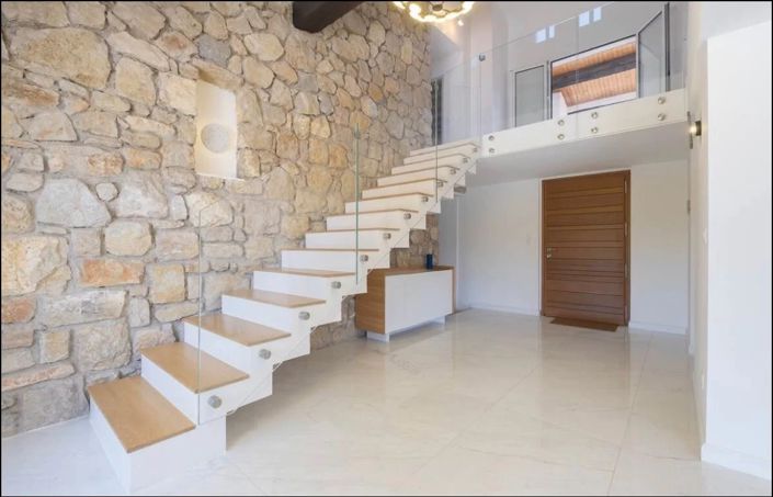 Image No.7-6 Bed House for sale
