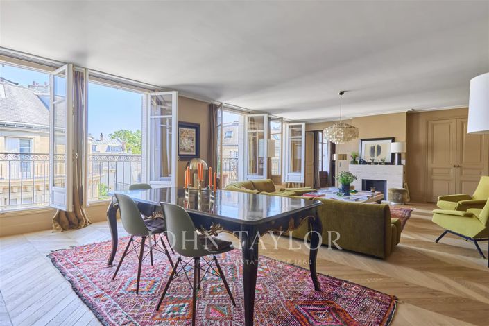 Image No.4-4 Bed Apartment for sale