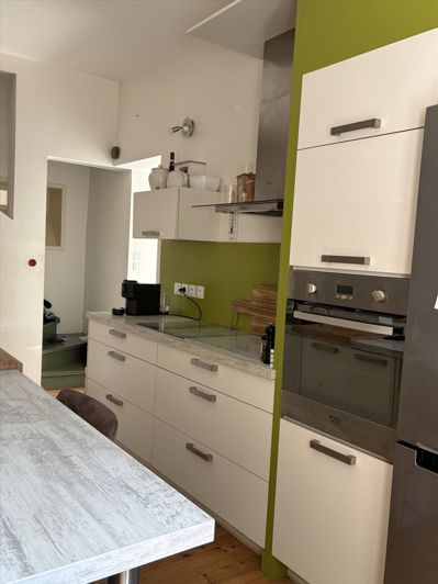 Image No.10-4 Bed House for sale