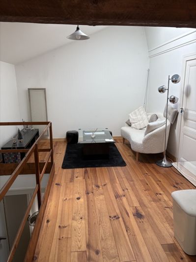 Image No.19-4 Bed House for sale