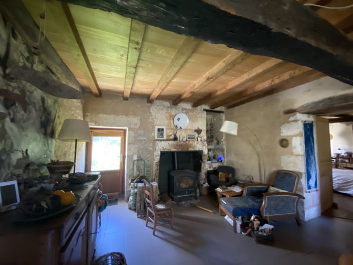 Image No.8-3 Bed House for sale
