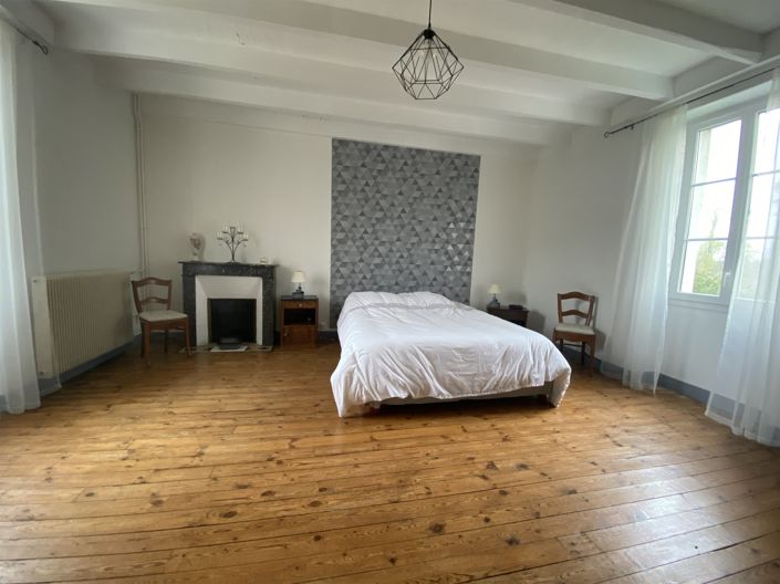 Image No.6-3 Bed House for sale