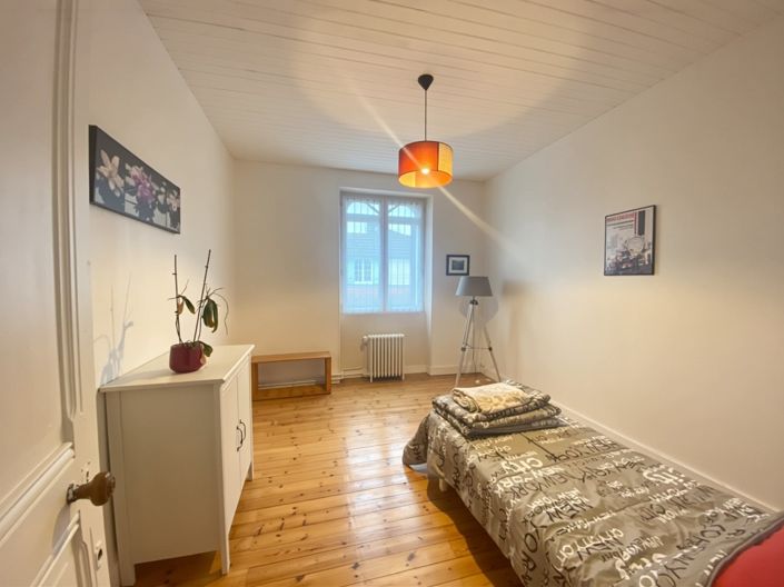 Image No.13-4 Bed House for sale