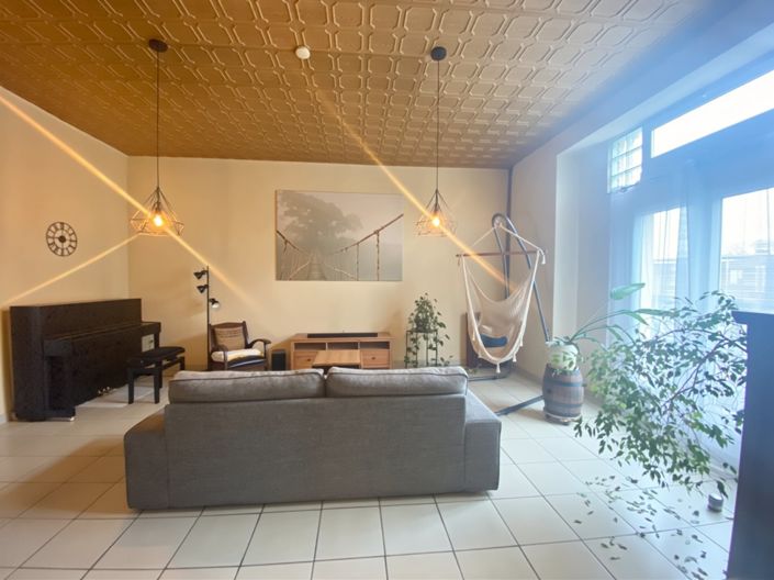 Image No.7-4 Bed House for sale