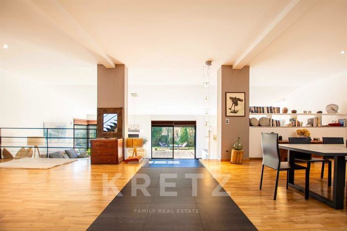 Image No.2-3 Bed House for sale