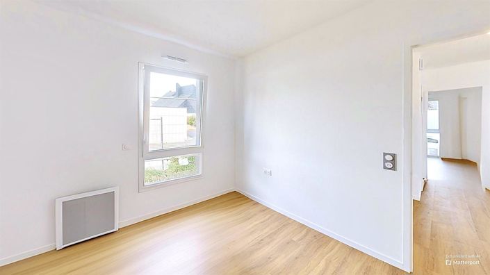 Image No.29-2 Bed House for sale