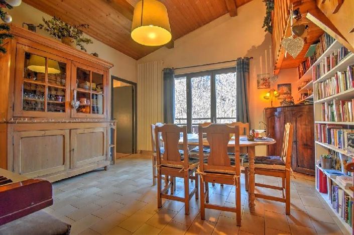 Image No.2-Appartement de 2 chambres à vendre à Haute-Savoie