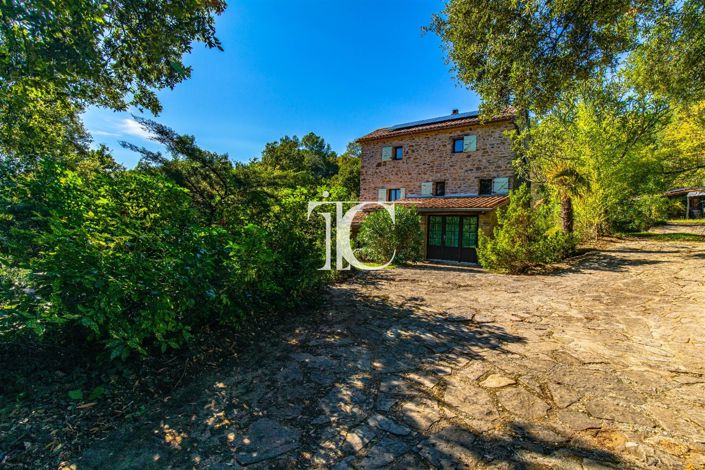 Image No.25-4 Bed House for sale