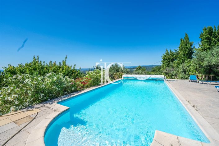 Image No.26-7 Bed House for sale