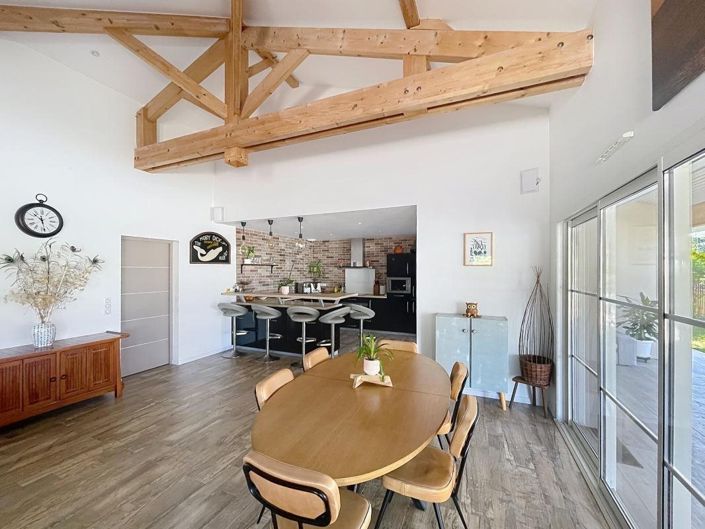 Image No.3-4 Bed House for sale