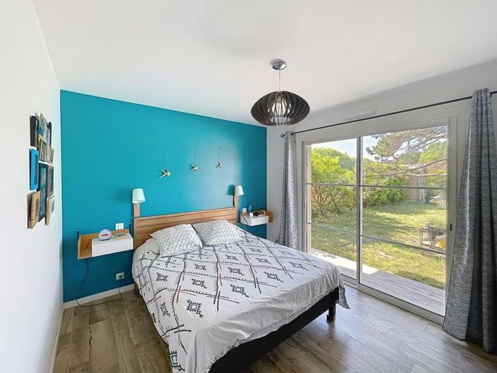Image No.9-4 Bed House for sale