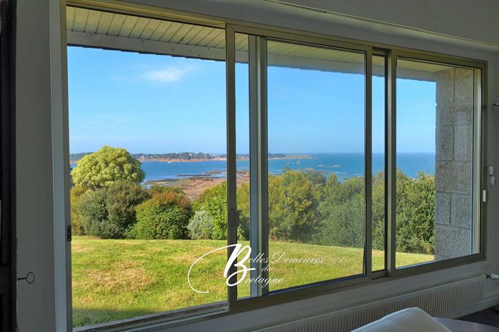 Image No.7-5 Bed House for sale
