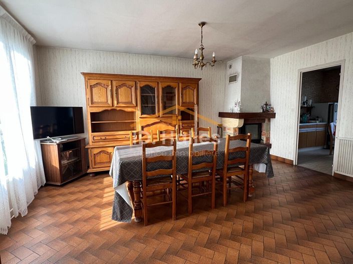 Image No.2-2 Bed House for sale