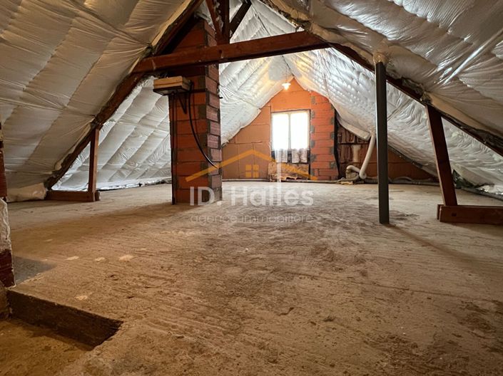 Image No.7-2 Bed House for sale