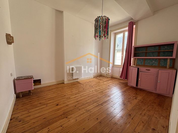 Image No.12-3 Bed House for sale