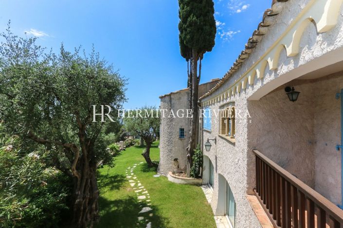Image No.18-4 Bed House for sale