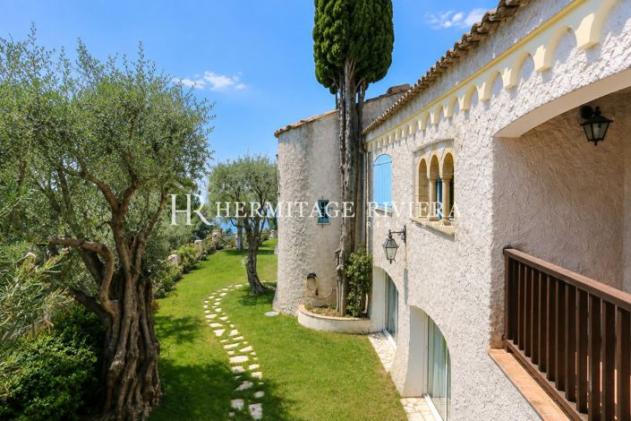 Image No.18-4 Bed House for sale