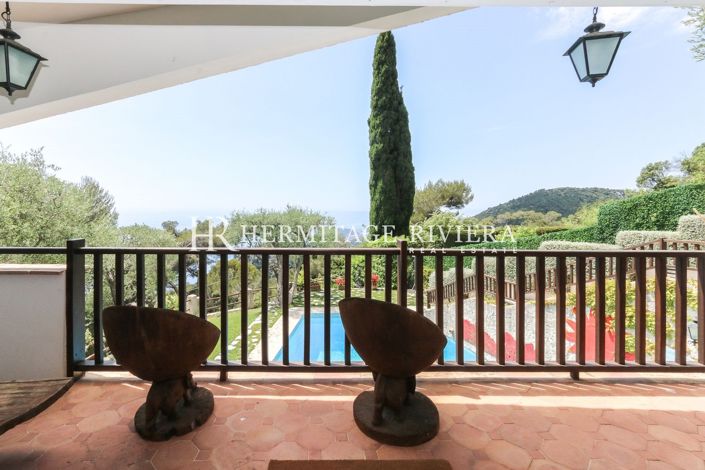 Image No.19-4 Bed House for sale