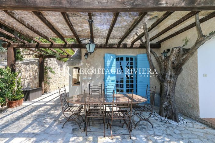 Image No.6-4 Bed House for sale