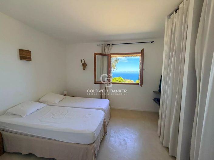 Image No.23-House for sale