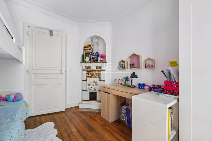 Image No.11-3 Bed Apartment for sale