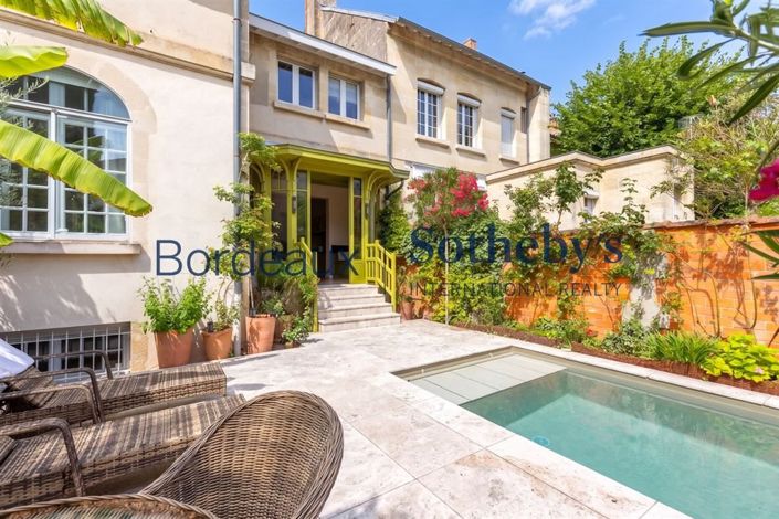 Image No.5-5 Bed House for sale