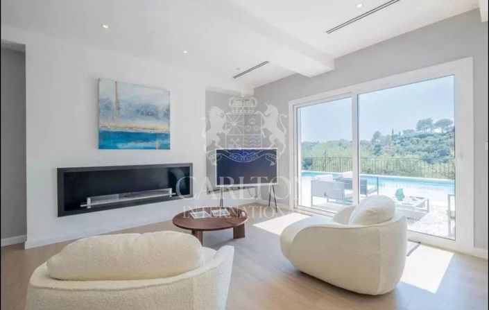 Image No.3-6 Bed House for sale