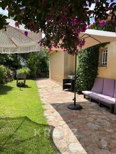 Image No.3-4 Bed House for sale