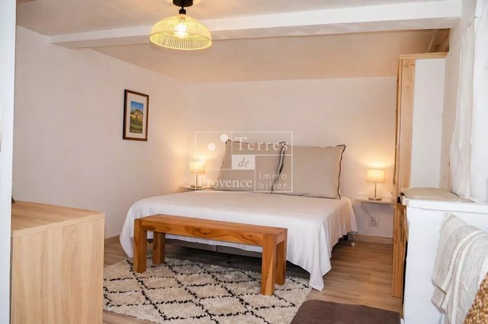 Image No.6-2 Bed House for sale