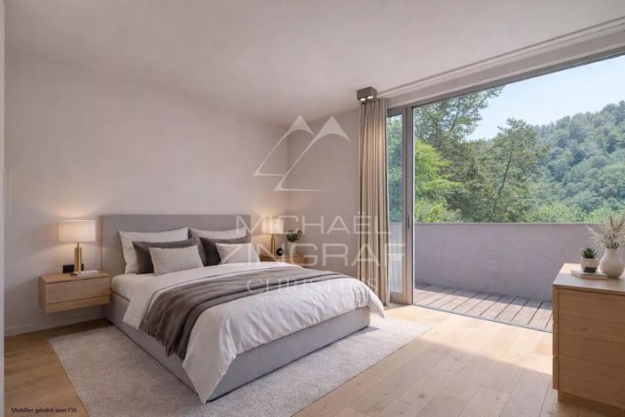 Image No.10-4 Bed House for sale