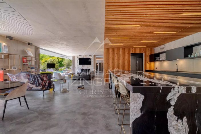 Image No.5-4 Bed House for sale