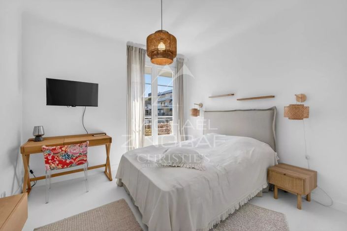 Image No.8-3 Bed Apartment for sale
