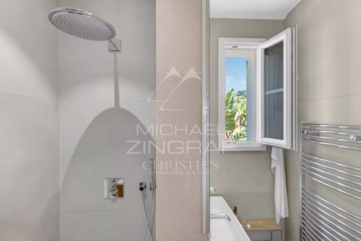 Image No.9-3 Bed Apartment for sale