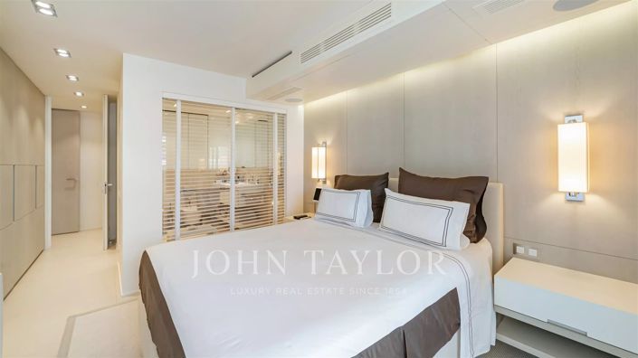 Image No.17-4 Bed Apartment for sale