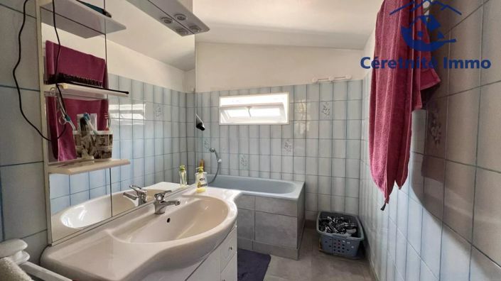 Image No.32-2 Bed House for sale