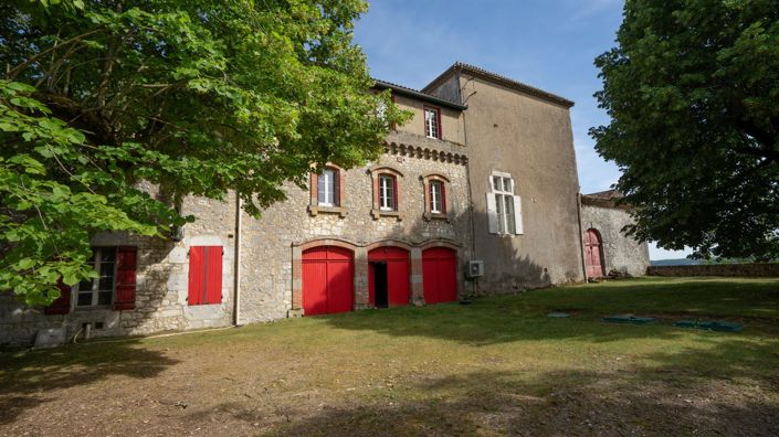 Image No.16-6 Bed Property for sale