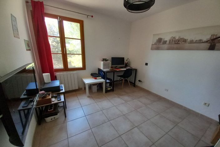 Image No.13-3 Bed House for sale
