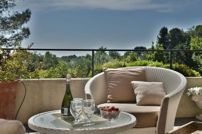 Image No.17-3 Bed House for sale