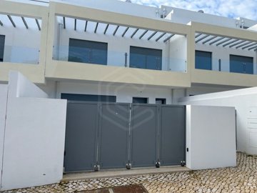 afe8x79oqx03v3q01