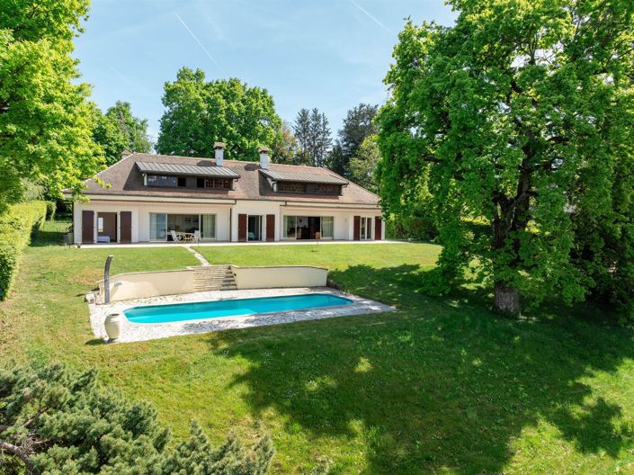 Image No.3-6 Bed House for sale