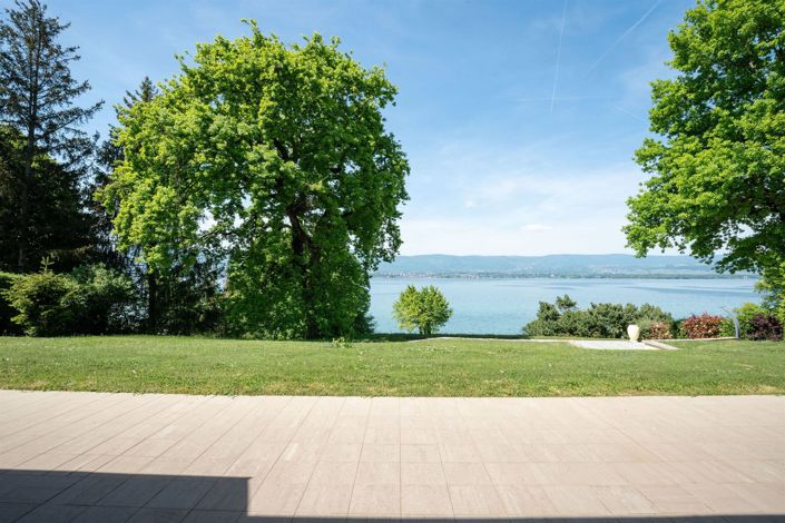 Image No.7-6 Bed House for sale