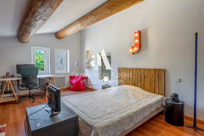 Image No.16-5 Bed House for sale