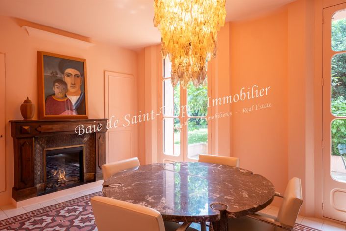 Image No.17-5 Bed House for sale
