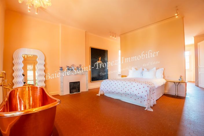 Image No.22-5 Bed House for sale